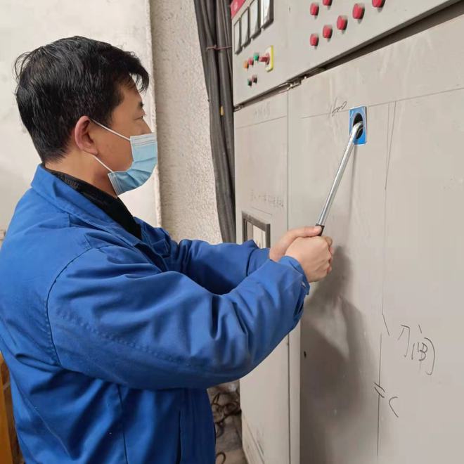 平凡的岗位,默默的坚守 工业安全柜的无名守护